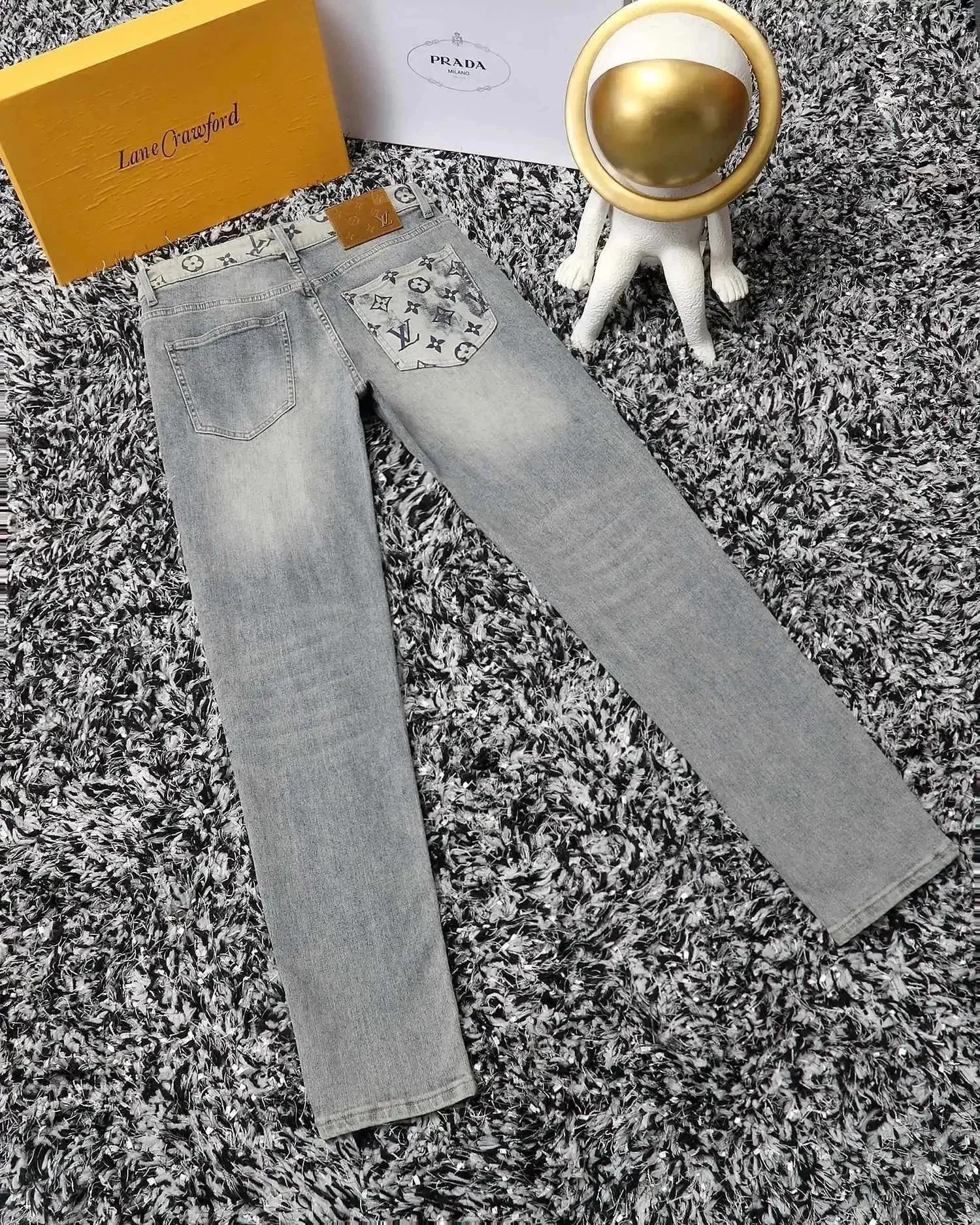 Mens Straight Leg Designer Jeans High Street Style, Spring/Autumn 2024