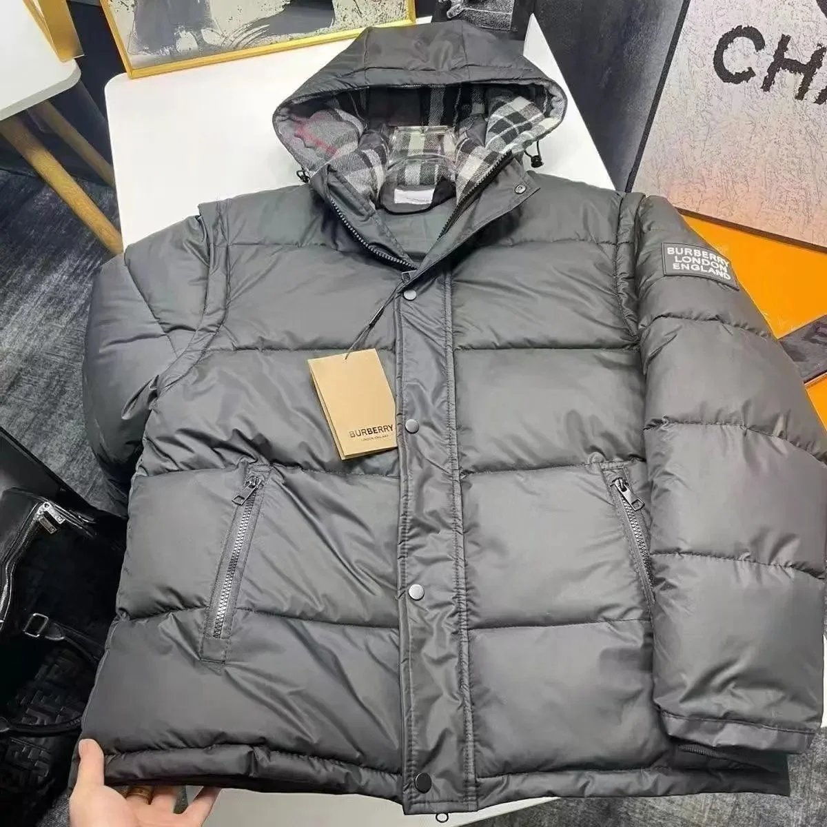 Burberry Men's Grey Down Puffer Jacket with Hood and Check Lining