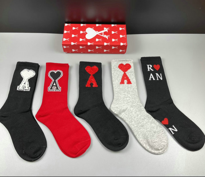 A Love Heart Design Socks for Men and Women