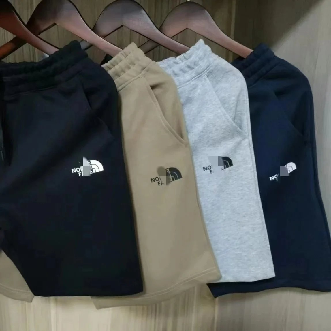 The North Face Men's Casual Sweat Shorts Lightweight Comfortable Outdoor Wear