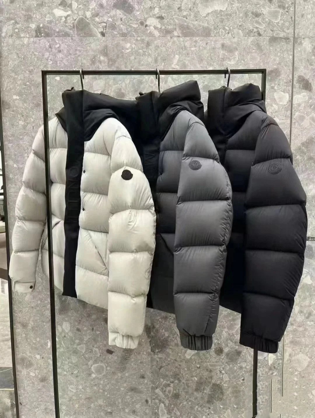 Moncler Down Jacket Men Women Winter Warm Puffer Coat Hooded