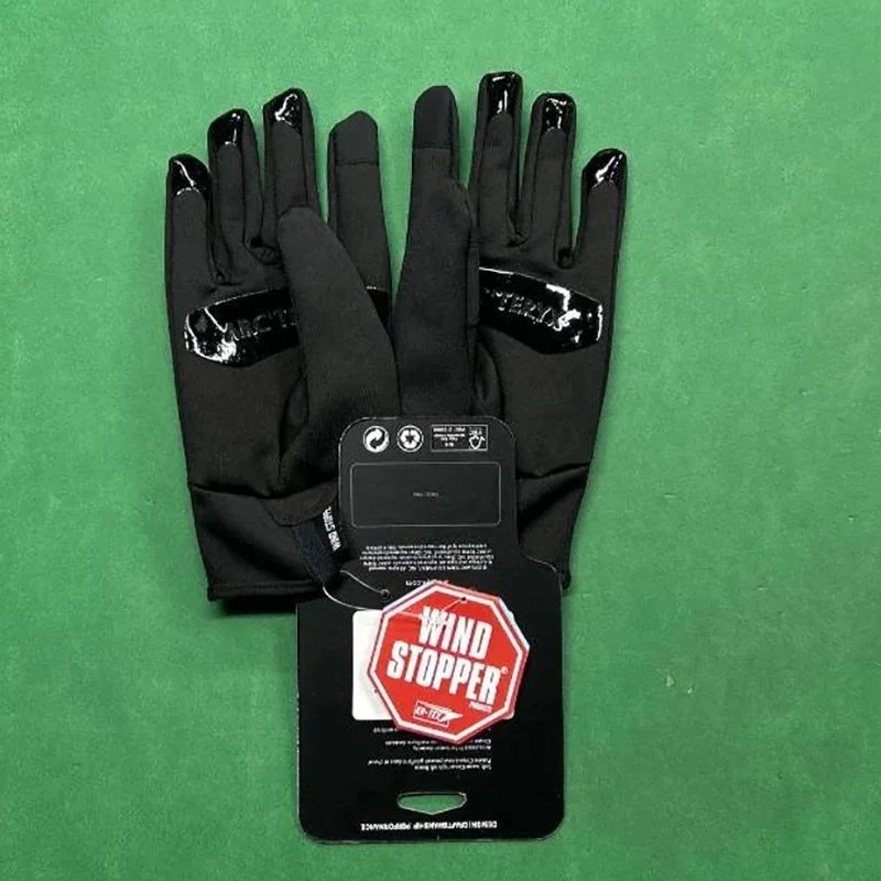 Windstopper Black Cycling Gloves with Touchscreen Compatible Fingers