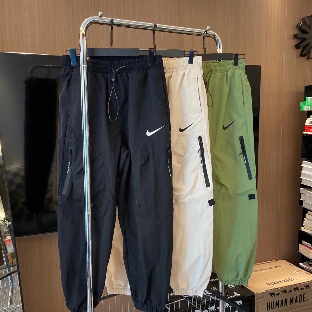 Nike Men's Cargo Jogger Pants Lightweight Athletic Sweatpants