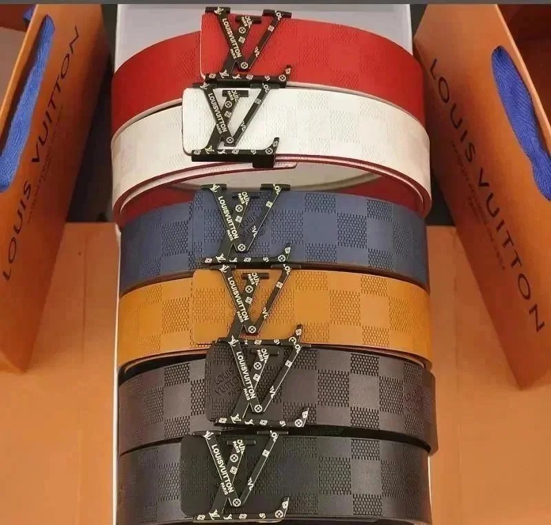 Louis Vuitton Damier Canvas Belt with LV Buckle