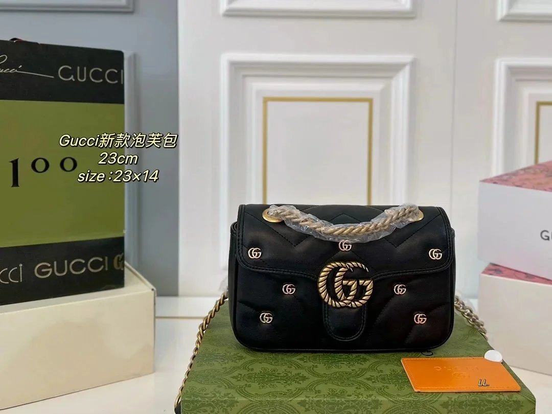 Gucci Black Marmont 23cm Quilted Leather Shoulder Bag with Gold GG Logo