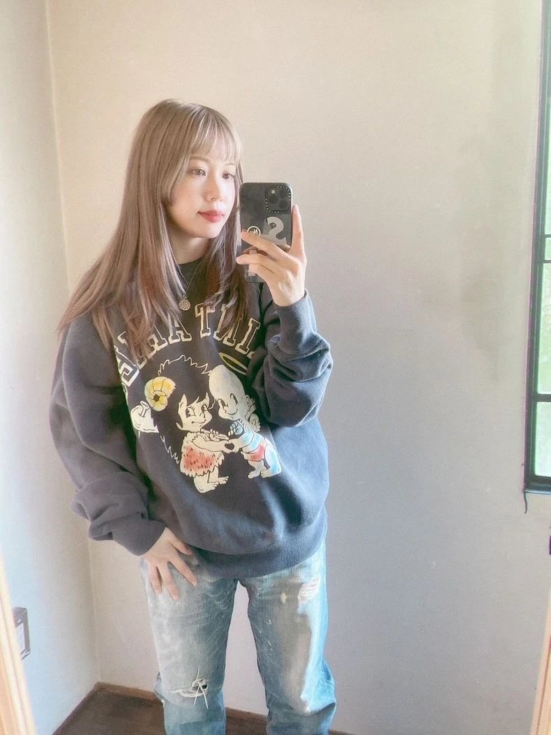 Vintage Cartoon Print Oversized Sweatshirt for Women
