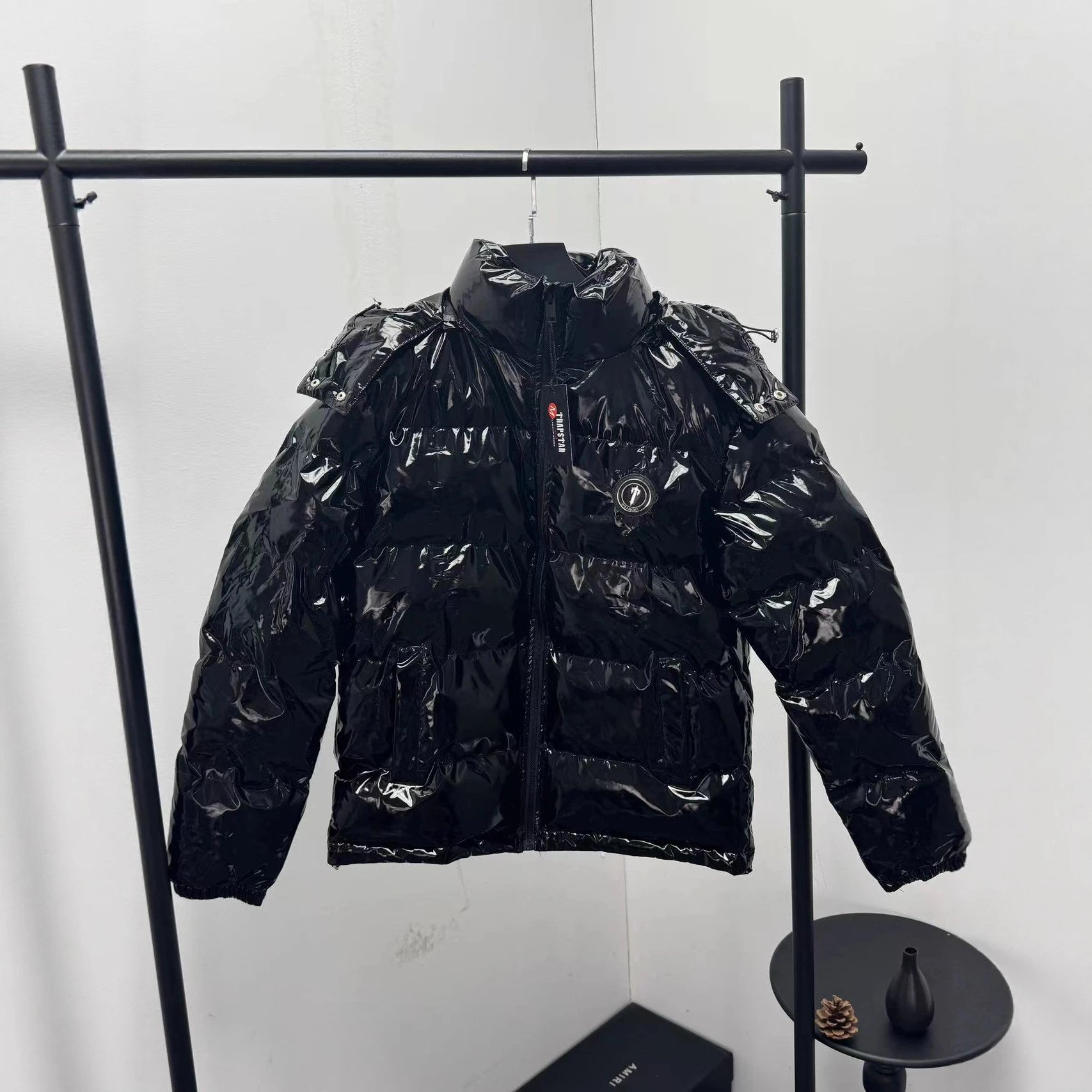 Glossy Black Puffer Jacket for Men Women Winter Warm Coat