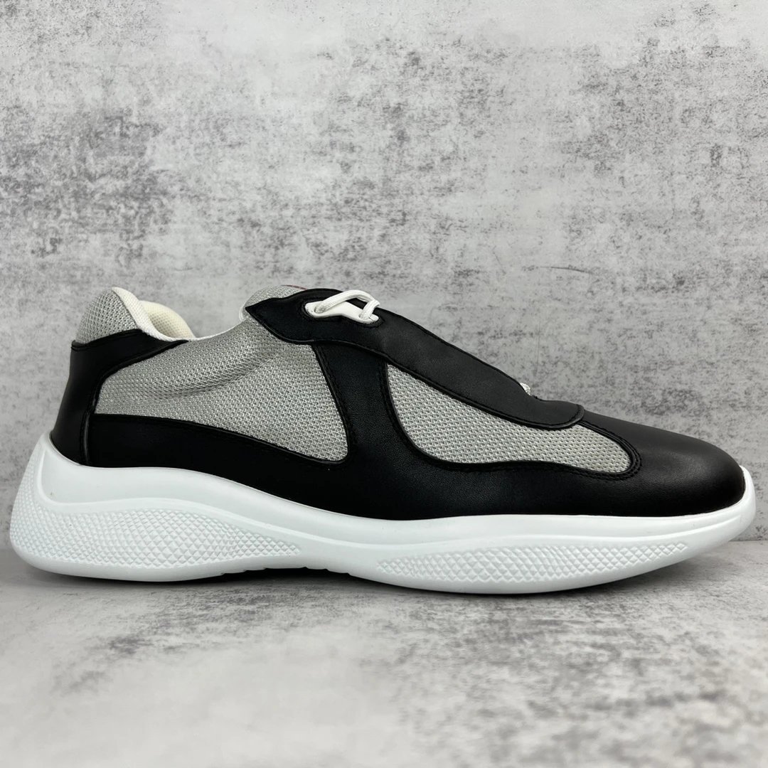 FILA Men's Black and White Mesh Sneakers with Chunky Sole