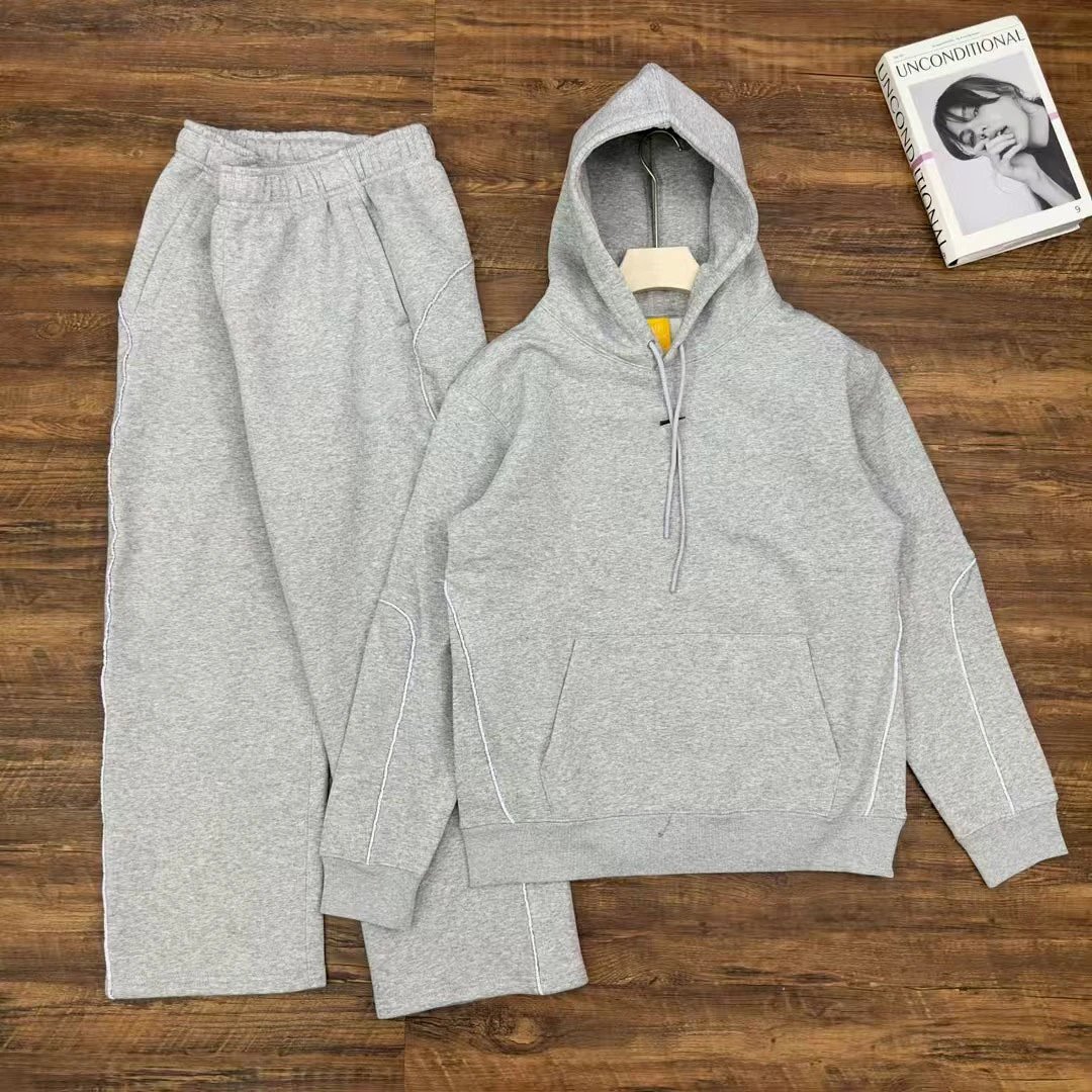 Gray Hoodie and Sweatpants Set for Comfortable Everyday Wear