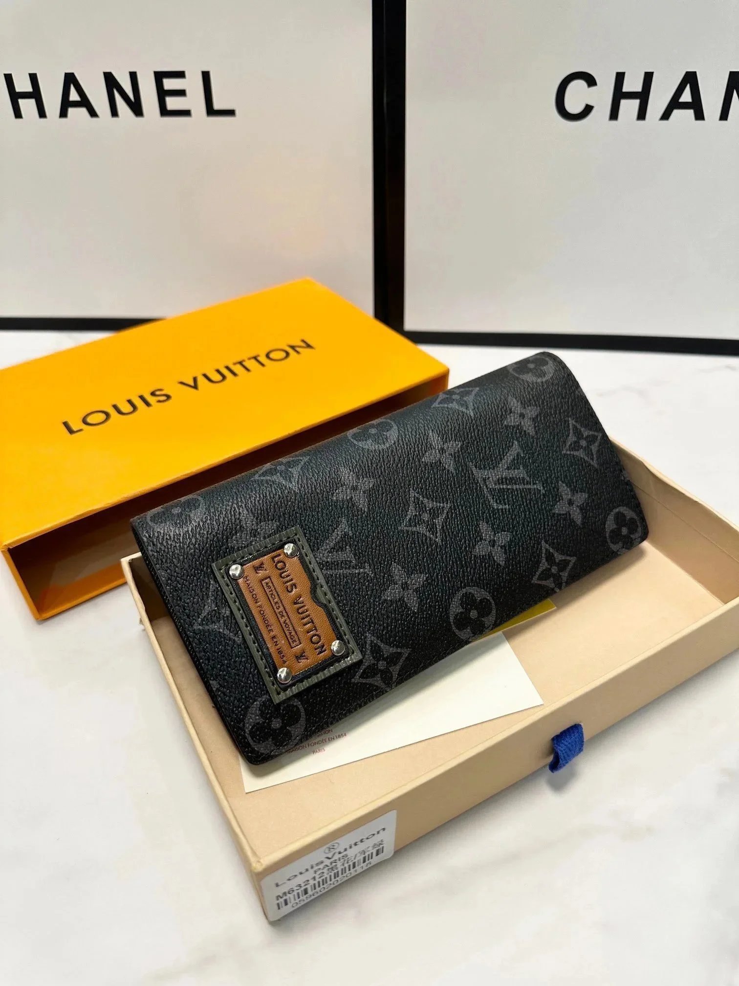 Louis Vuitton Monogram Canvas Wallet for Women